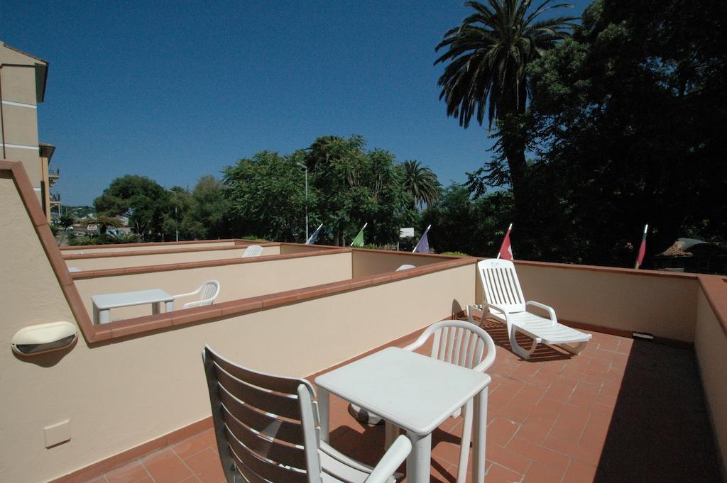 Hotel Crystal Portoferraio Ngoại thất bức ảnh