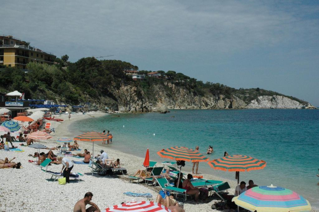 Hotel Crystal Portoferraio Ngoại thất bức ảnh