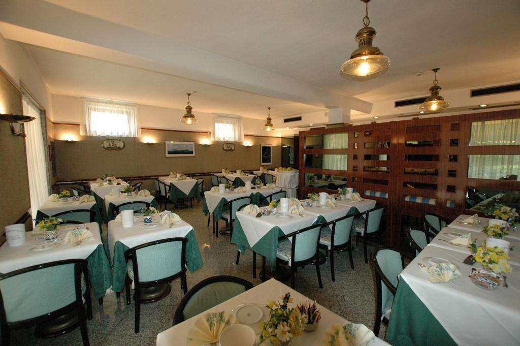 Hotel Crystal Portoferraio Ngoại thất bức ảnh
