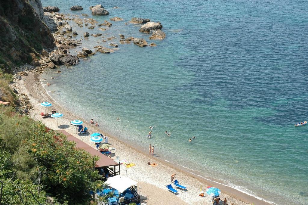 Hotel Crystal Portoferraio Ngoại thất bức ảnh